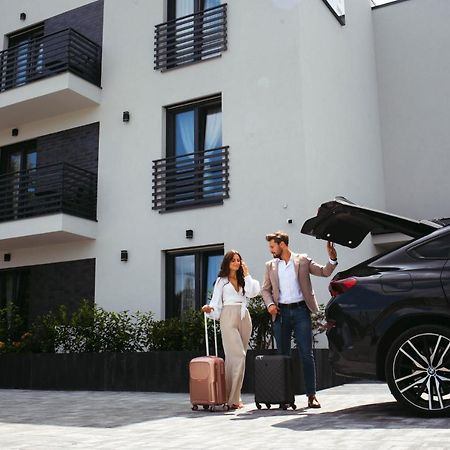 Resto Inn - Smart Apartamenty Blisko Energylandii Polwies Εξωτερικό φωτογραφία
