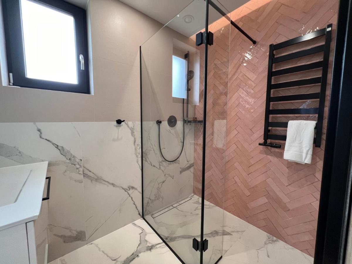 Resto Inn - Smart Apartamenty Blisko Energylandii Polwies Εξωτερικό φωτογραφία